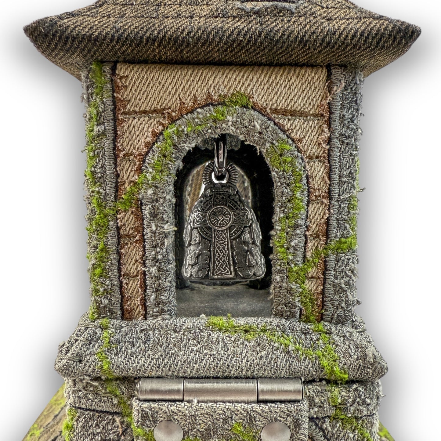 "God's Country" Church Handbag 1of1