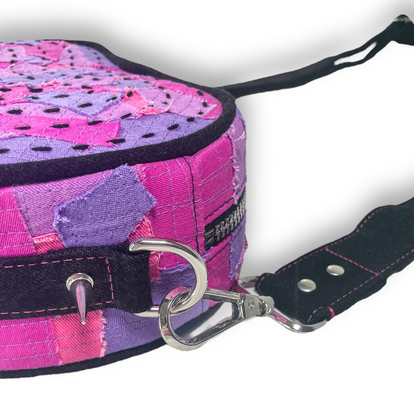 "Distorted Love" Heart Bag 1of1