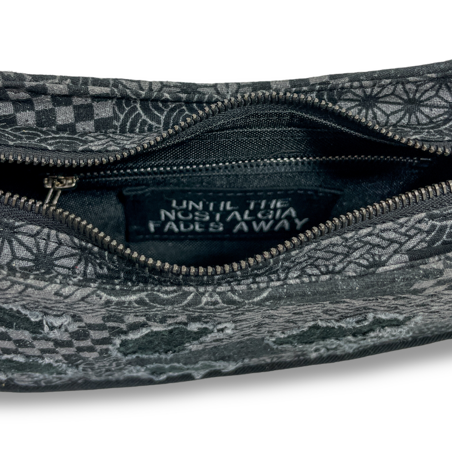 "Modern Nostalgia" Shoulder Bag 1of1