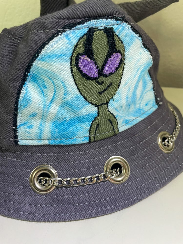 Alien Hat 1of1