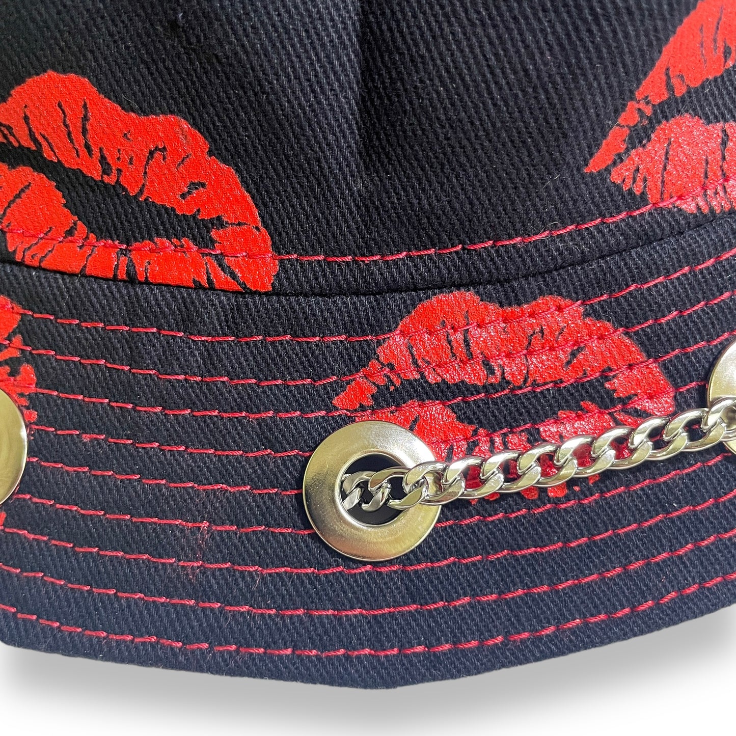 Kiss Bunny Hat 1of1