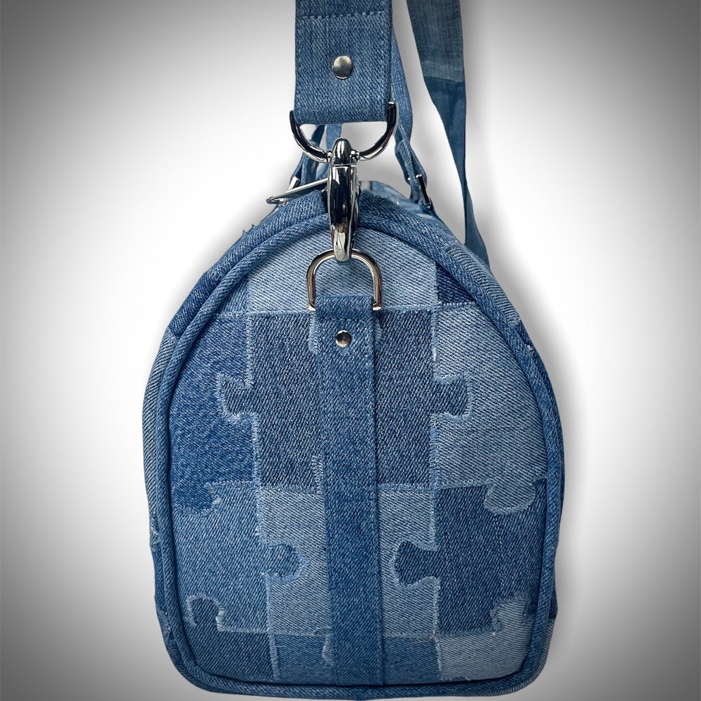 "Something's Always Missing" Duffle Bag 1of1